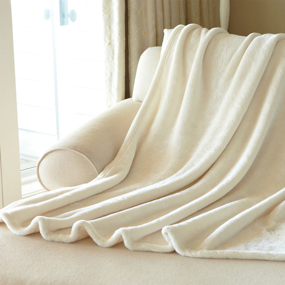 Ultra-Soft Plushera Throw - Vanilla White